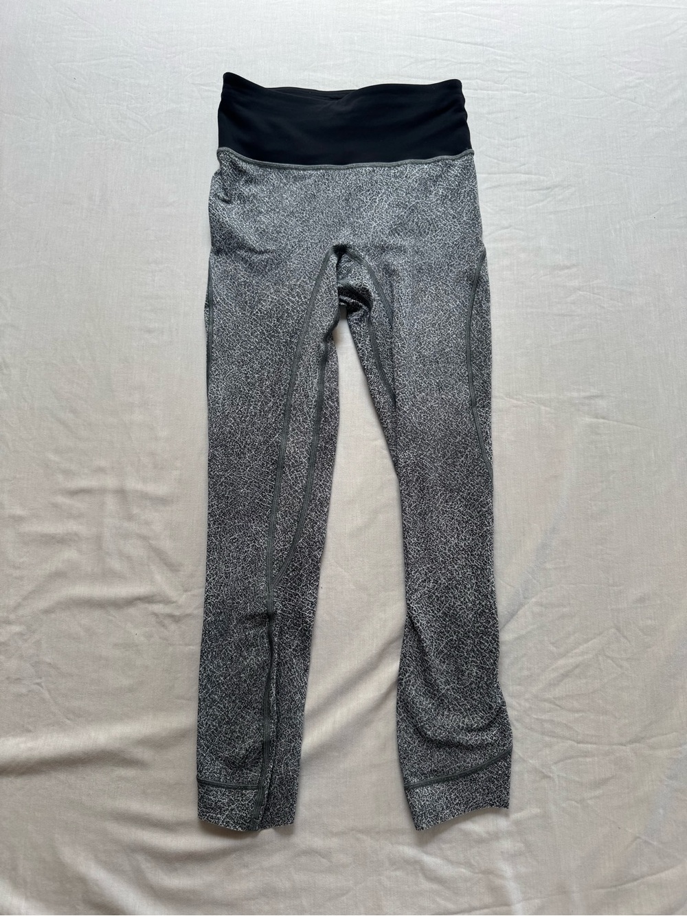 Grey lululemon leggings